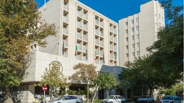 نمای بیرونی هتل آسیا مشهد