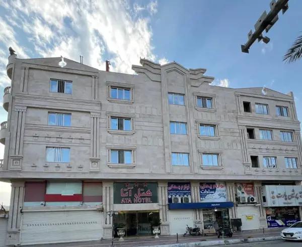 نمای بیرونی هتل آتا قشم