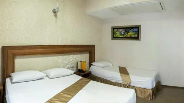 Triple room at Airan Hotel Mashhad