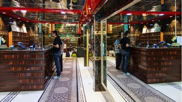 پذیرش هتل مینا تهران