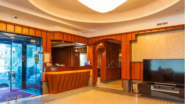 پذیرش هتل آپارتمان پرنیان مشهد