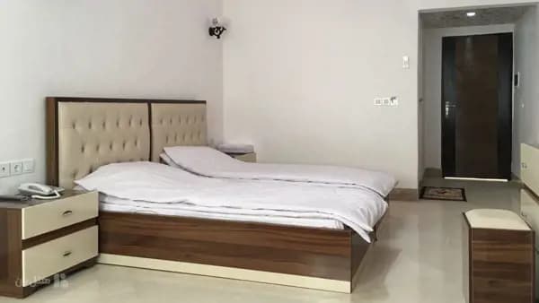 اتاق دو تخته تویین هتل چیپال جلفا
