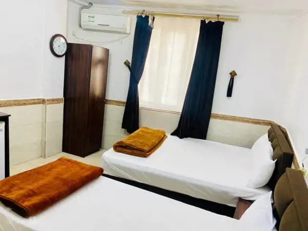 Twin room at Marvarid Hotel Qeshm