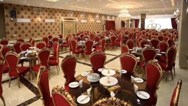 رستوران هتل امیران همدان