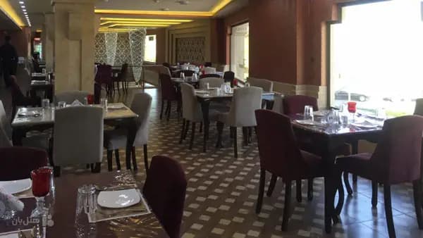 رستوران 1 هتل کُرد سقز