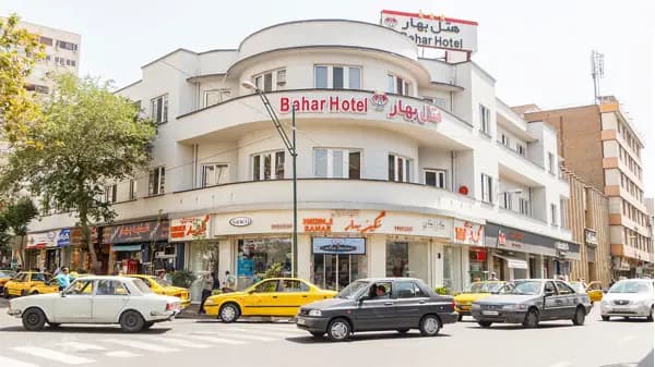 نمای بیرونی هتل بهار تهران