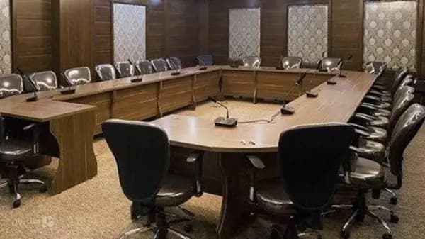 اتاق جلسات در هتل لیلیوم کیش