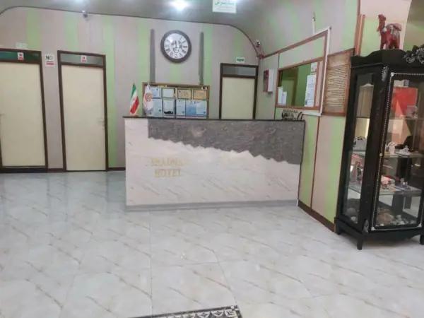 پذیرش در هتل شادناز قشم