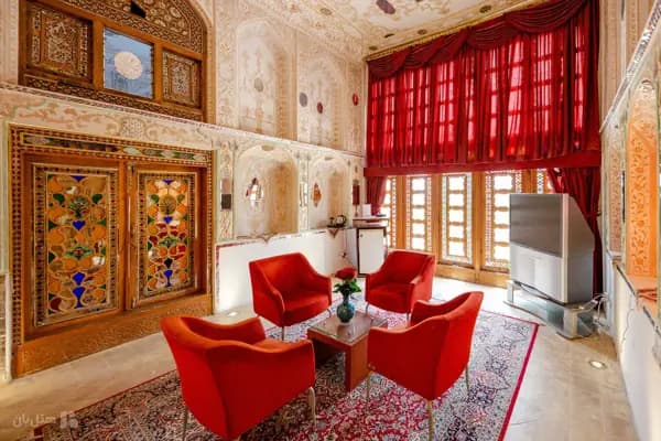 اتاق شماره ۱۸ هتل سنتی اصفهان