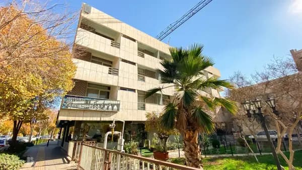 نمای بیرونی هتل پارک اصفهان