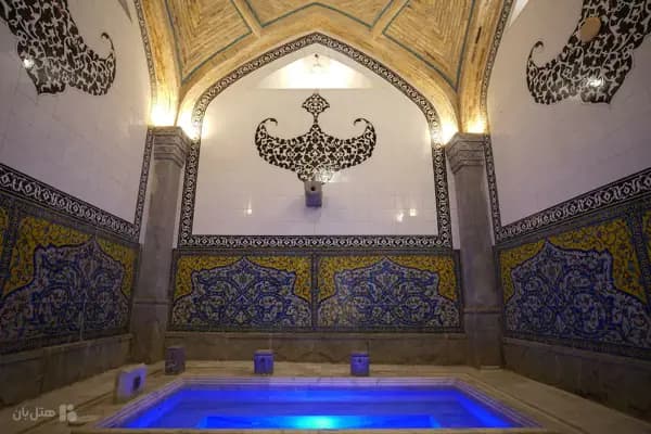 فضای داخلی در هتل قصر منشی اصفهان