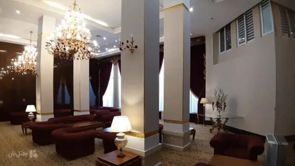 لابی مدرن هتل مرآت مشهد