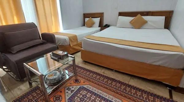 اتاق سه تخته در هتل سعدی تهران