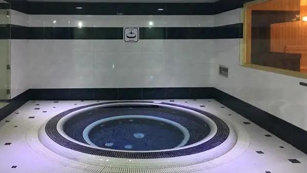 جکوزی هتل پردیس کرج
