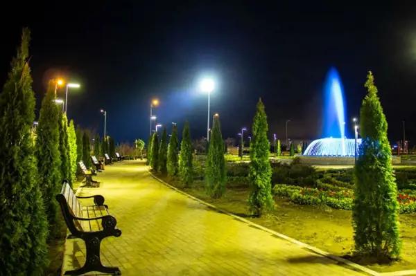 محوطه دوم هتل یاس بندر انزلی