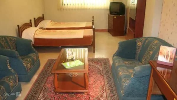 Twin room at Pajohesh Hotel Tehran