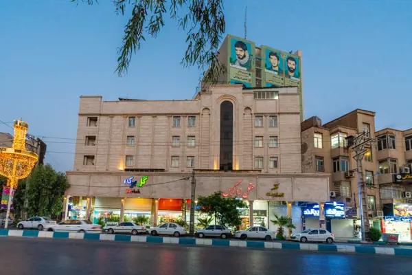 نمای بیرونی هتل زاگرس اهواز
