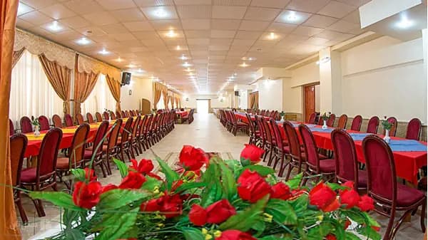 تالار پذیرایی هتل جهانگردی سراب