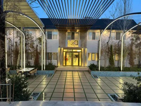 نمای بیرونی هتل پارک وی تهران