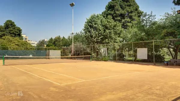 زمین تنیس هتل هما 1 مشهد