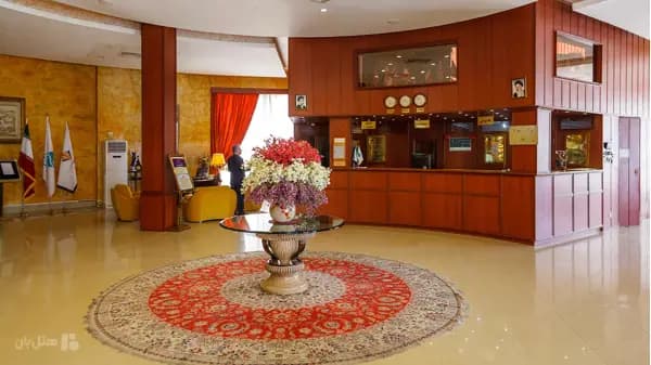 پذیرش شیک در هتل گراند کیش