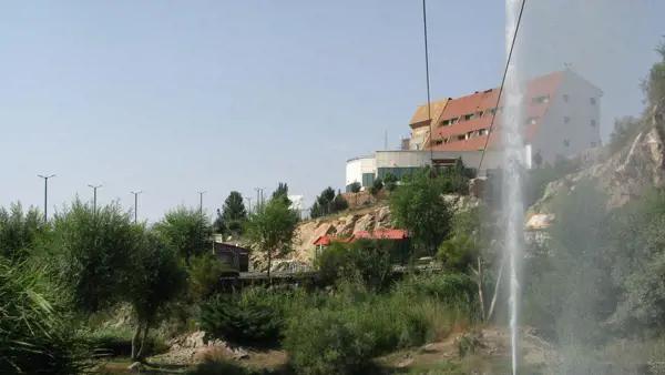 زاویه متفاوت از نمای بیرونی هتل زاگرس بروجرد