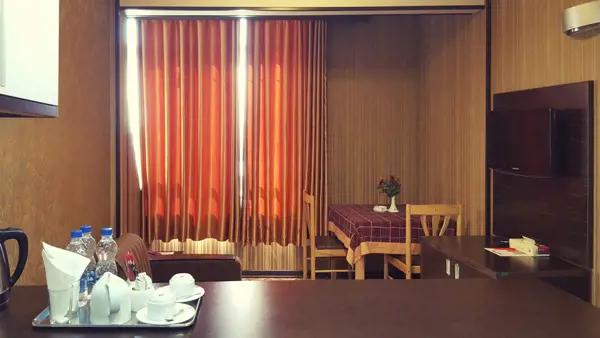 نمای داخلی سوئیت در هتل کریمه قم