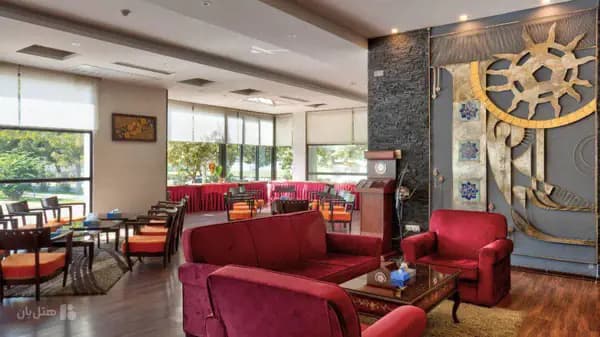 لابی هتل آکادمی فوتبال تهران