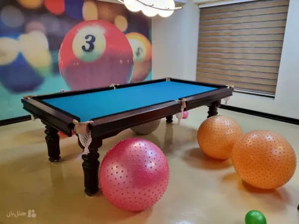 سالن بیلیارد هتل تهرانی یزد