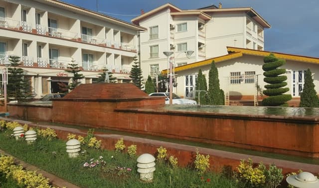 هتل ساحلی پدیدار خزر