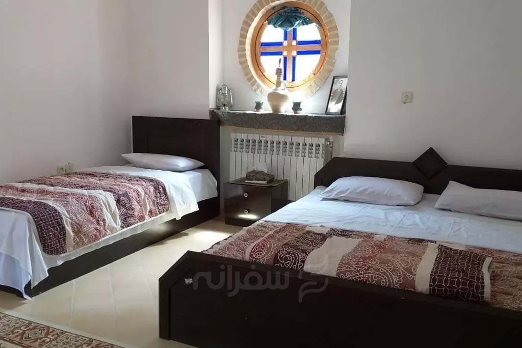 هتل باغ پهلوان پور مهریز یزد