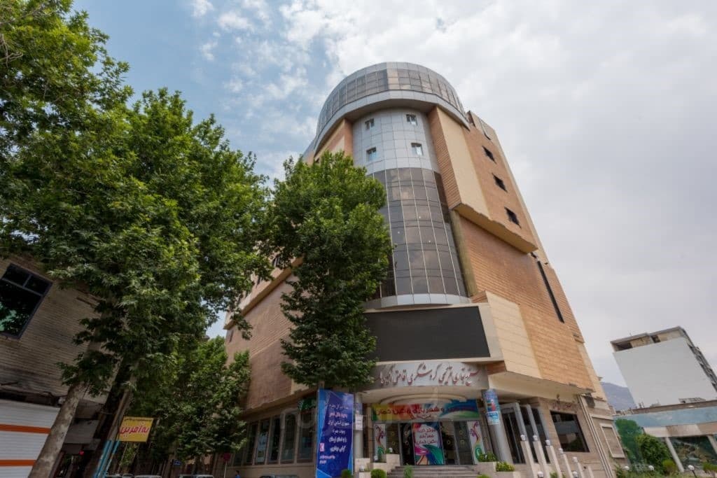 هتل رنگین کمان خرم آباد