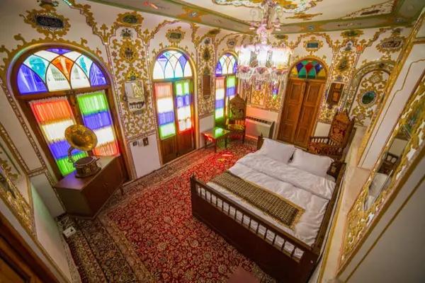 تصویر اتاق گلشن اقامتگاه معتمدی اصفهان اتاق گلشن در اقامتگاه معتمدی اصفهان