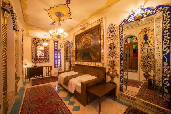 تصویر اتاق مهر اقامتگاه معتمدی اصفهان اتاق مهر در اقامتگاه معتمدی اصفهان