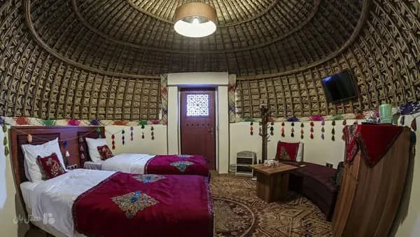 تصویر اتاق دو تخته تویین هتل پارسیان قلعه گنج اتاق دو تخته تویین در هتل پارسیان قلعه گنج