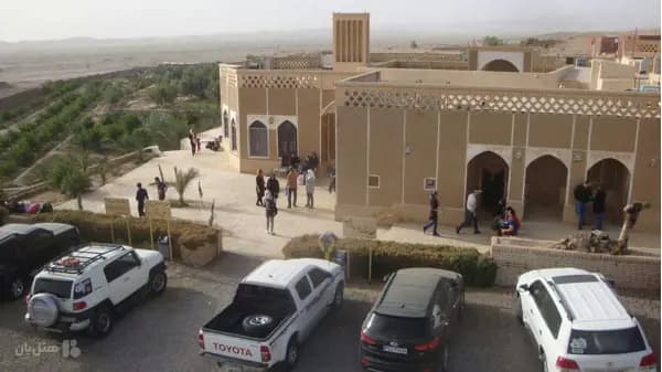 تصویر نمای بیرونی هتل سنتی یه تا خور و بیابانک نمای بیرونی هتل سنتی یه تا خور و بیابانک