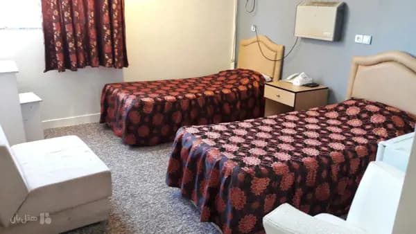 تصویر اتاق دو تخته تویین هتل آزادی آبادان اتاق دو تخته تویین در هتل آزادی آبادان