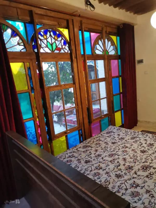 تصویر اتاق شاهنشین اقامتگاه گلستان راز شیراز اتاق شاهنشین اقامتگاه گلستان راز شیراز