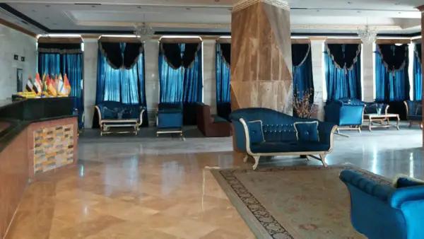 تصویر لابی مدرن هتل کریم خان ملایر لابی مدرن هتل کریم خان ملایر