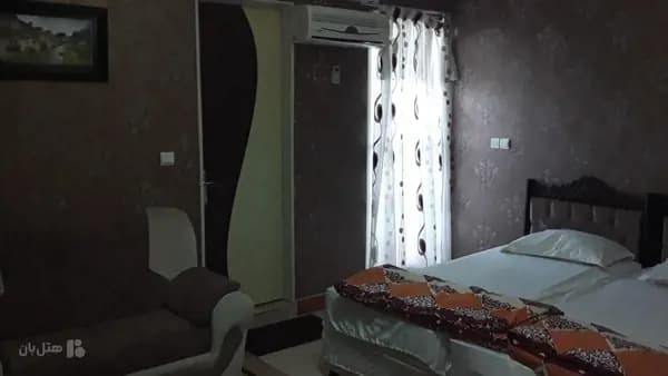 تصویر اتاق دو تخته تویین هتل هالیس بروجرد اتاق دو تخته تویین در هتل هالیس بروجرد