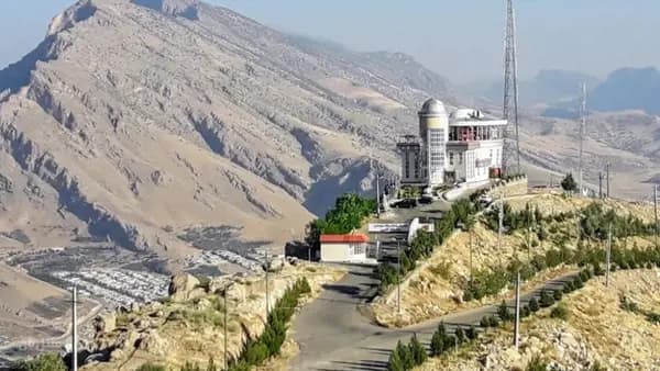 تصویر نمای دوم بیرونی هتل رصدخانه کاسین نمای دوم بیرونی هتل رصدخانه کاسین خرم آباد