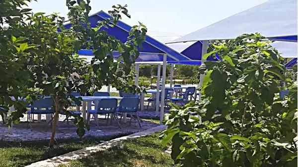 تصویر دوم فضای بیرونی هتل جهانگردی فسا نمای دوم بیرونی هتل جهانگردی فسا