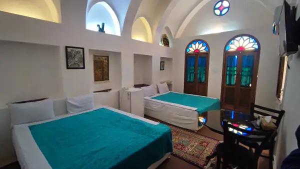 تصویر دکوراسیون داخلی اتاق اقامتگاه ثنا کاشان دکوراسیون داخلی اتاق اقامتگاه ثنا کاشان