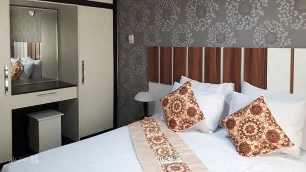 تصویر اتاق دو تخته دابل 2 هتل آپارتمان حریرستان مشهد اتاق دو تخته دابل در هتل آپارتمان حریرستان مشهد