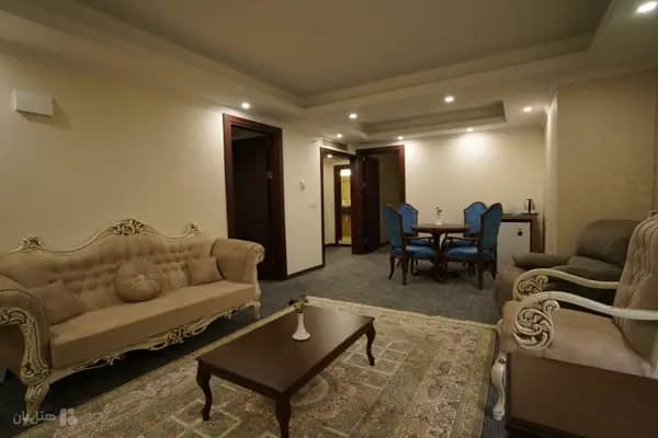 تصویر دکوراسیون داخلی سوئیت هتل برج ساعت بابلسر دکوراسیون داخلی سوئیت هتل برج ساعت بابلسر