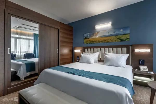 تصویر اتاق دو تخته دابل هتل رویال تهران اتاق دو تخته دابل در هتل رویال تهران