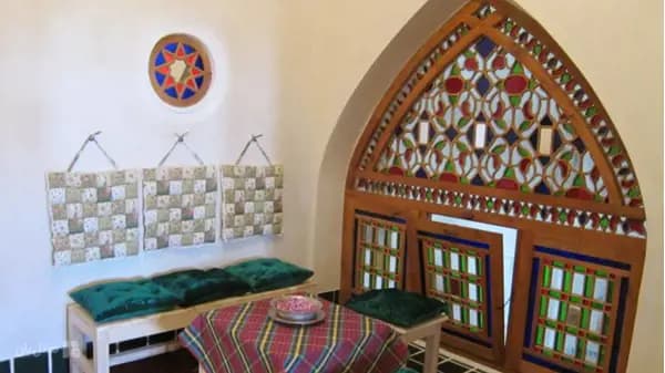 تصویر اتاق سنتی خانه ایرانی کاشان اتاق سنتی خانه ایرانی کاشان