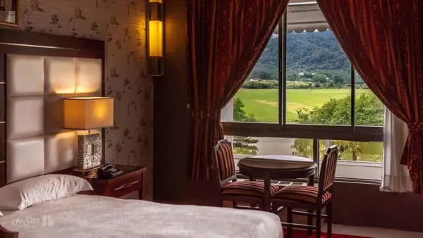 تصویر فضای داخلی اتاقهای هتل اسپیناس آستارا فضای داخلی اتاقهای هتل اسپیناس آستارا