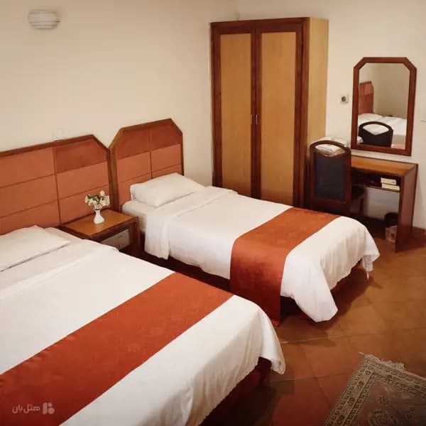 تصویر آپارتمان دو خوابه پنج تخته هتل خانه سبز مشهد آپارتمان دو خوابه پنج تخته در هتل خانه سبز مشهد