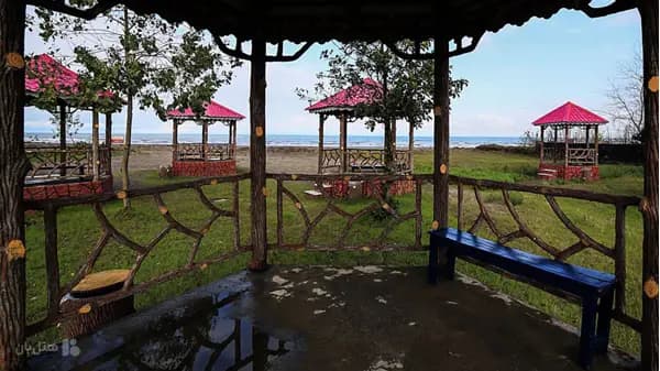 تصویر فضای بیرونی هتل جهانگردی بندر انزلی فضای بیرونی هتل جهانگردی بندر انزلی